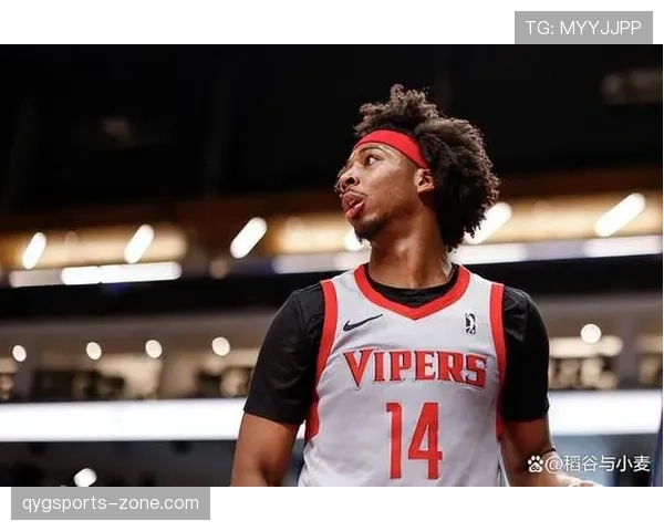 无球跑位拉开对位防守，弗朗茨相比上季提升进攻效率