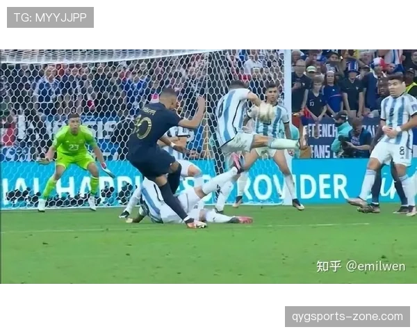 手臂不自然扩大判罚标准，裁判如何判断是否构成手球？