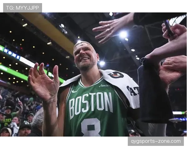 波尔津吉斯挡拆拉开空间助篮网提升关键时刻三分效率